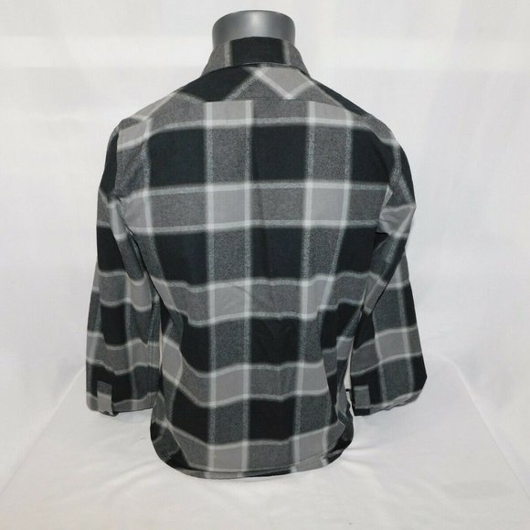 DC shoe Company mens S Black Gray Plaid Button Front shirt skater - Picture 9 of 10